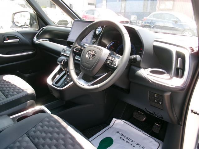 Ref:AUX-24138885 TOYOTA VOXY 2023 3 Ref:AUX-24138885 TOYOTA VOXY 2023 - Image 3