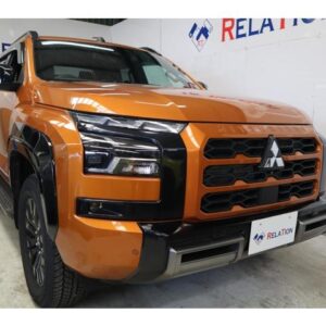2024 Mitsubishi Triton orange diesel used car Japan export
