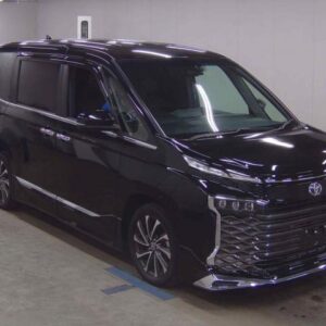 2024 Toyota Voxy black gasoline used car Japan export