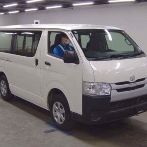 2020 Toyota Hiace Van white diesel used car Japan export