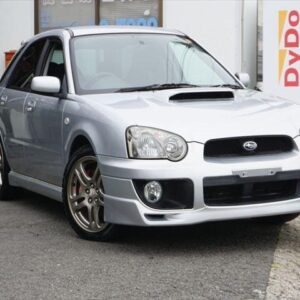 2004 Subaru Impreza Sports Wagon silver gasoline used car Japan export