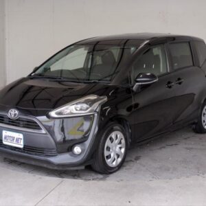 2017 Toyota Sienta black gasoline used car Japan export