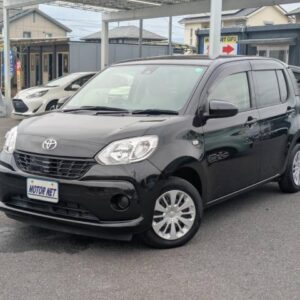 2016 Toyota Passo black gasoline used car Japan export