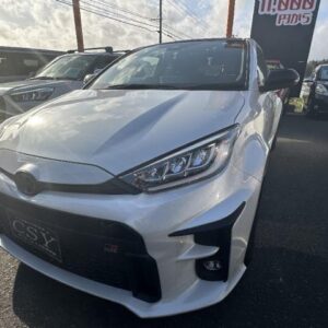 2023 Toyota Gr Yaris pearl gasoline used car Japan export