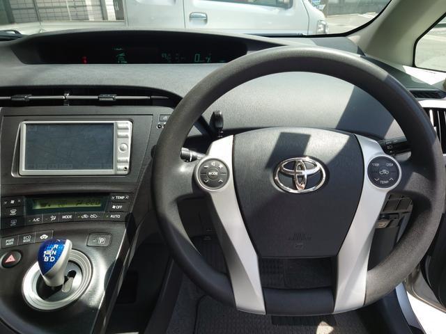 Ref:AUX-24156040 TOYOTA PRIUS 2010 15 Ref:AUX-24156040 TOYOTA PRIUS 2010 - Image 15