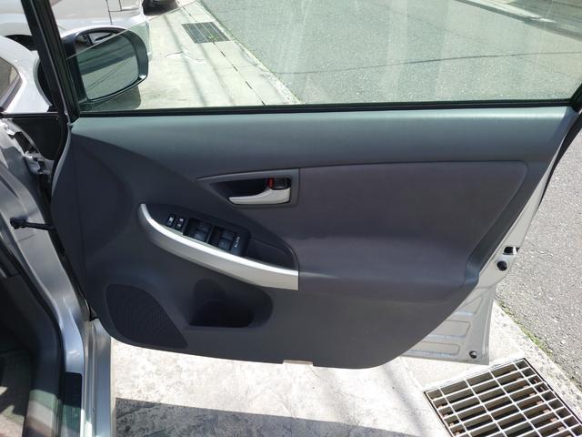 Ref:AUX-24156040 TOYOTA PRIUS 2010 16 Ref:AUX-24156040 TOYOTA PRIUS 2010 - Image 16
