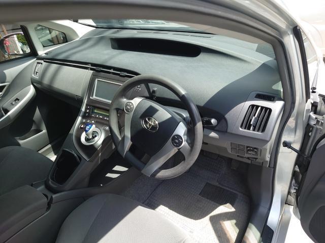 Ref:AUX-24156040 TOYOTA PRIUS 2010 17 Ref:AUX-24156040 TOYOTA PRIUS 2010 - Image 17