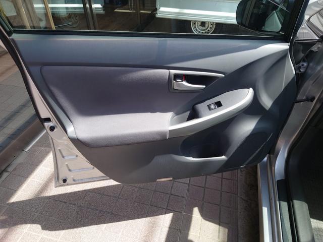 Ref:AUX-24156040 TOYOTA PRIUS 2010 19 Ref:AUX-24156040 TOYOTA PRIUS 2010 - Image 19
