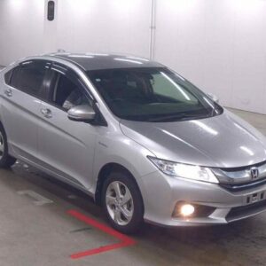 2015 Honda Grace silver gasoline used car Japan export