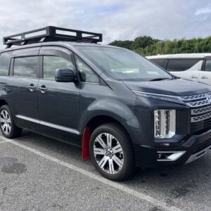 2025 Mitsubishi Delica D:5 black diesel used car Japan export
