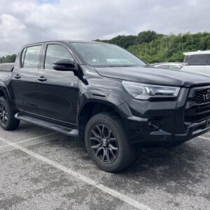 2023 Toyota Hilux black diesel used car Japan export