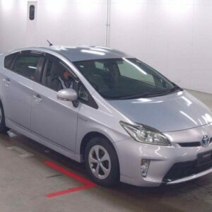 2013 Toyota Prius purple gasoline used car Japan export