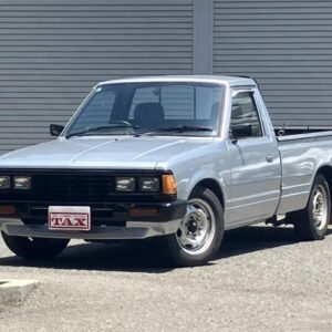 1984 Nissan Datsun Truck silver gasoline used car Japan export