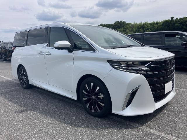Ref:AUX-24156237 TOYOTA ALPHARD HYBRID 2023 1 2023 Toyota Alphard Hybrid pearl gasoline used car Japan export