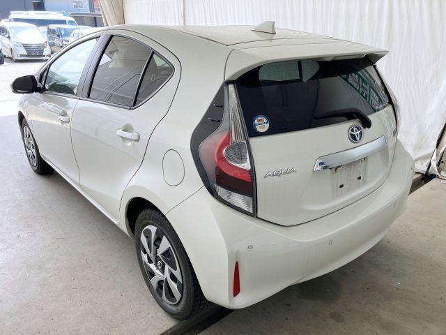 Ref:AUX-24156252 TOYOTA AQUA 2021 2 Ref:AUX-24156252 TOYOTA AQUA 2021 - Image 2