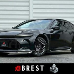 2024 Toyota Crown black hybrid used car Japan export