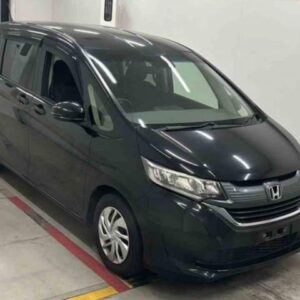 2019 Honda Freed black gasoline used car Japan export