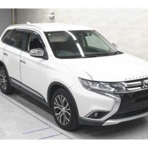 2017 Mitsubishi Outlander pearl gasoline used car Japan export