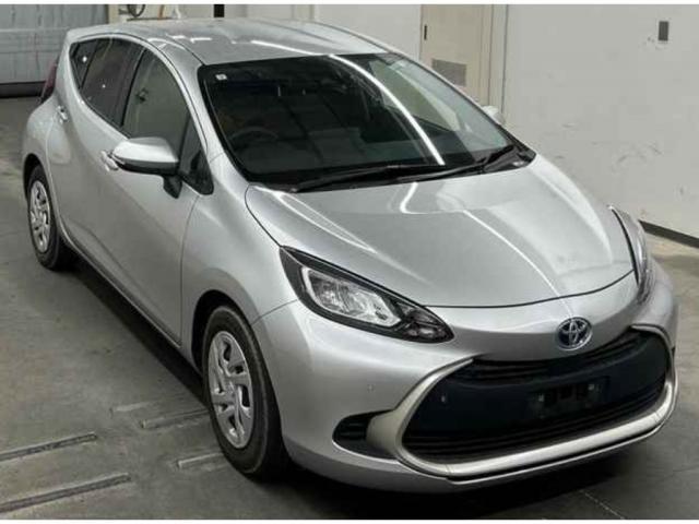 Ref:AUX-24165637 TOYOTA AQUA 2021 4 Ref:AUX-24165637 TOYOTA AQUA 2021 - Image 4