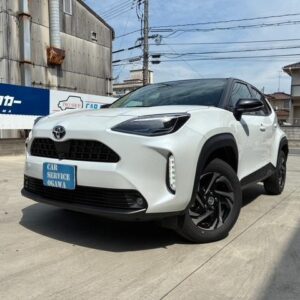 2023 Toyota Yaris Cross pearl gasoline used car Japan export