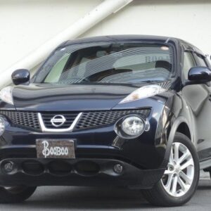 2013 Nissan Juke black gasoline used car Japan export