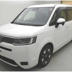 2023 Honda Stepwagon pearl gasoline used car Japan export