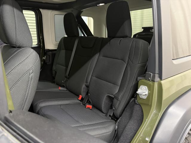 Ref:AUX-24180271 CHRYSLER JEEP JEEP WRANGLER UNLIMITED 2021 13 Ref:AUX-24180271 CHRYSLER JEEP JEEP WRANGLER UNLIMITED 2021 - Image 13