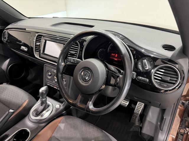 Ref:AUX-24180342 VOLKSWAGEN THE BEETLE 2016 4 Ref:AUX-24180342 VOLKSWAGEN THE BEETLE 2016 - Image 4