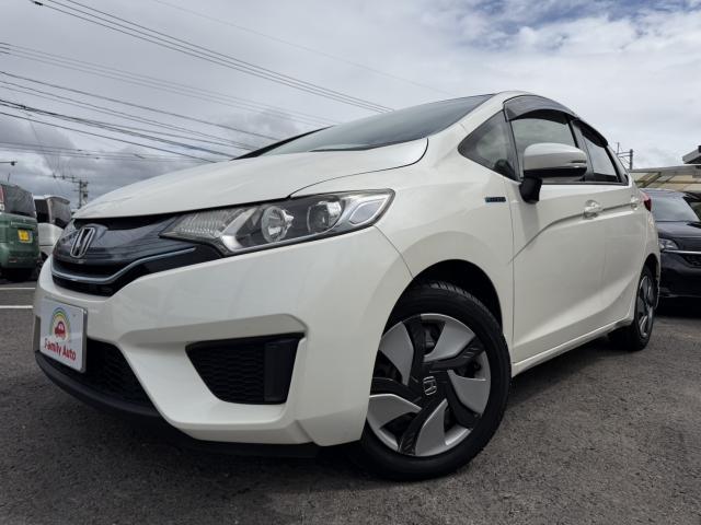 Ref:AUX-24184536 HONDA FIT HYBRID 2014 1 2014 Honda Fit Hybrid pearl hybrid used car Japan export