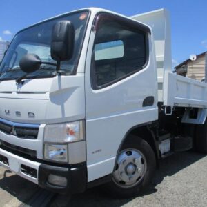 2017 Mitsubishi Fuso Canter white diesel used car Japan export