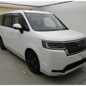 2022 Honda Stepwagon pearl gasoline used car Japan export