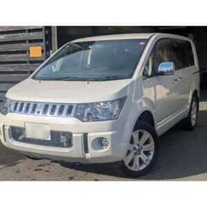 2014 Mitsubishi Delica D:5 pearl diesel used car Japan export