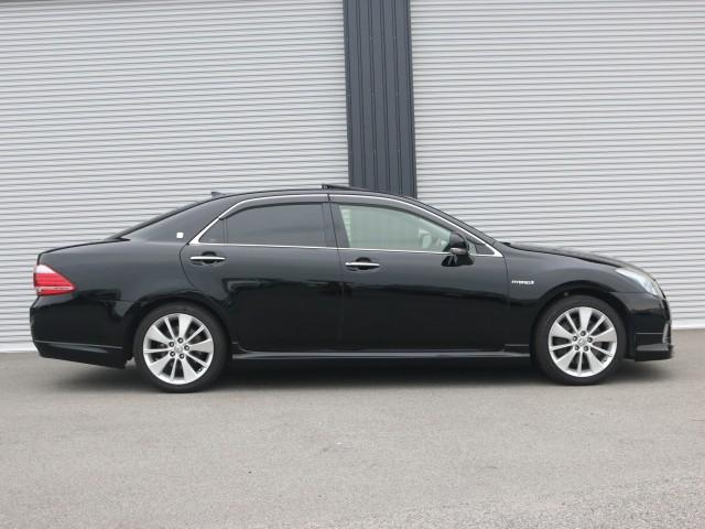 Ref:AUX-24185196 TOYOTA CROWN HYBRID 2012 4 Ref:AUX-24185196 TOYOTA CROWN HYBRID 2012 - Image 4