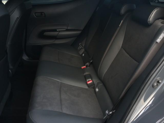 Ref:AUX-24185201 TOYOTA AQUA 2025 7 Ref:AUX-24185201 TOYOTA AQUA 2025 - Image 7