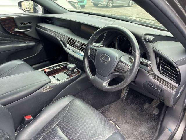 Ref:AUX-24185209 LEXUS LS 2018 6 Ref:AUX-24185209 LEXUS LS 2018 - Image 6