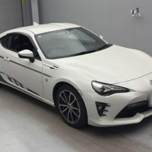 2017 Toyota 86 pearl gasoline used car Japan export