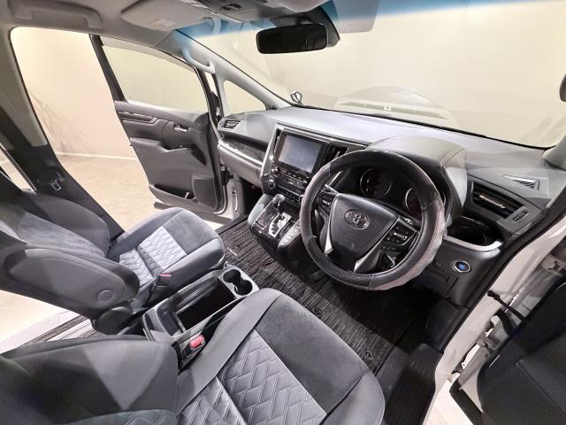 Ref:AUX-24198790 TOYOTA ALPHARD 2020 6 Ref:AUX-24198790 TOYOTA ALPHARD 2020 - Image 6