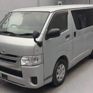 2016 Toyota Hiace Van silver diesel used car Japan export