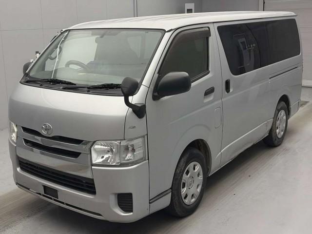 Ref:AUX-24199490 TOYOTA HIACE VAN 2016 1 2016 Toyota Hiace Van silver diesel used car Japan export