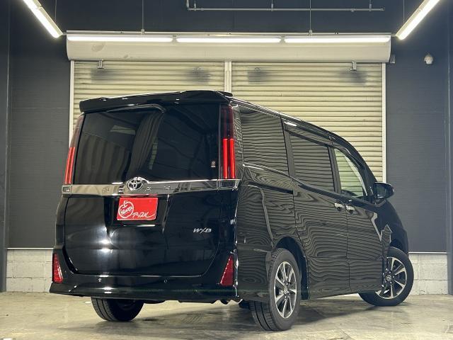 Ref:AUX-24200200 TOYOTA NOAH 2020 2 Ref:AUX-24200200 TOYOTA NOAH 2020 - Image 2