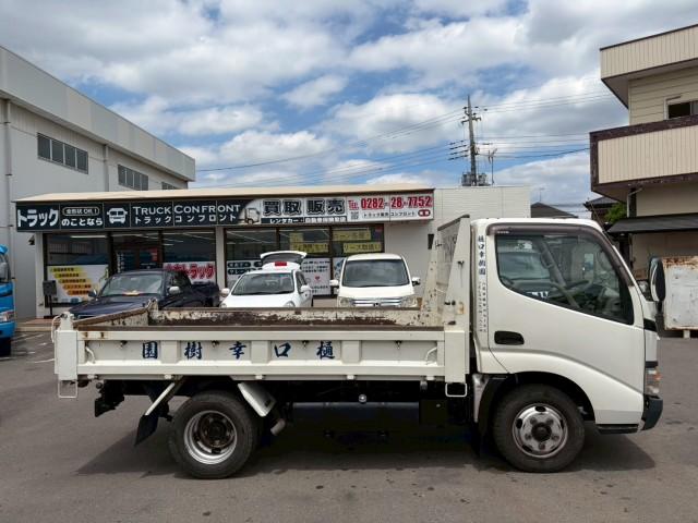 Ref:AUX-24204757 HINO DUTRO 2004 6 Ref:AUX-24204757 HINO DUTRO 2004 - Image 6