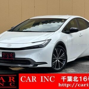 2023 Toyota Prius pearl hybrid used car Japan export
