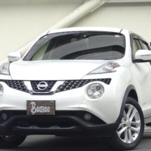 2014 Nissan Juke pearl gasoline used car Japan export