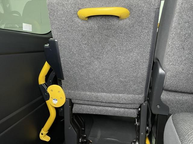 Ref:AUX-24219863 TOYOTA HIACE VAN 2020 12 Ref:AUX-24219863 TOYOTA HIACE VAN 2020 - Image 12