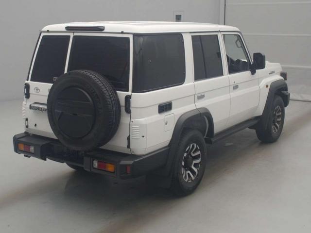 Ref:AUX-24224419 TOYOTA LAND CRUISER 70 2026 2 Ref:AUX-24224419 TOYOTA LAND CRUISER 70 2026 - Image 2