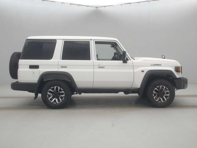Ref:AUX-24224419 TOYOTA LAND CRUISER 70 2026 11 Ref:AUX-24224419 TOYOTA LAND CRUISER 70 2026 - Image 11