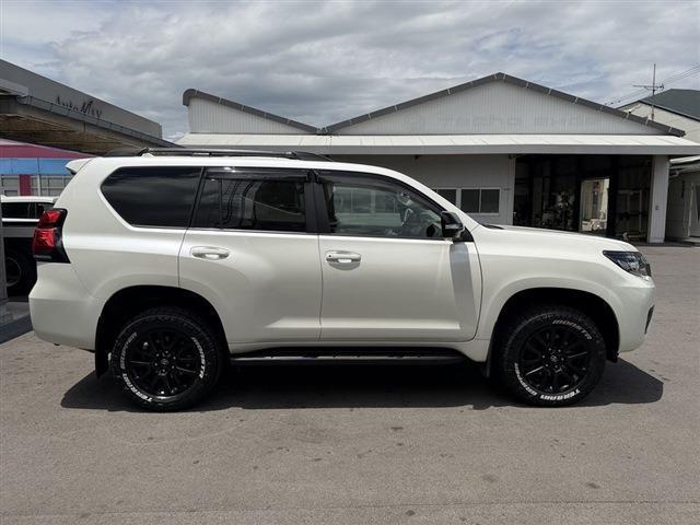 Ref:AUX-24224497 TOYOTA LAND CRUISER PRADO 2021 4 Ref:AUX-24224497 TOYOTA LAND CRUISER PRADO 2021 - Image 4