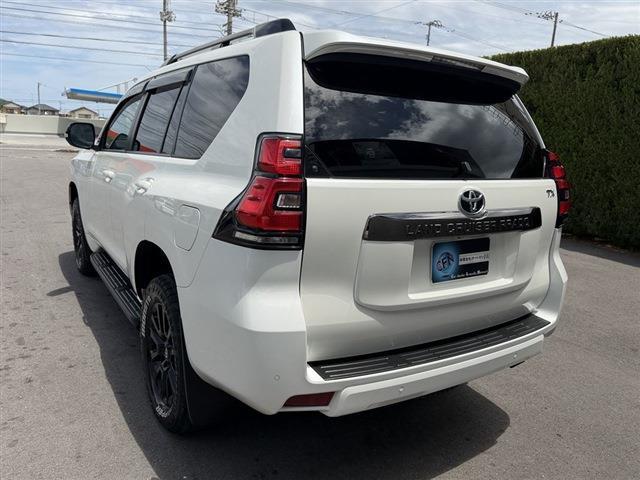Ref:AUX-24224497 TOYOTA LAND CRUISER PRADO 2021 10 Ref:AUX-24224497 TOYOTA LAND CRUISER PRADO 2021 - Image 10