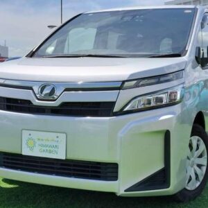 2020 Toyota Voxy silver gasoline used car Japan export