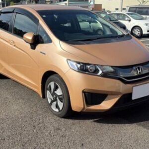 2013 Honda Fit Hybrid tea gasoline used car Japan export